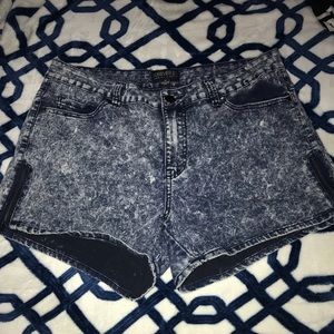 Forever21 Plus  Acid Wash Jean Shorts